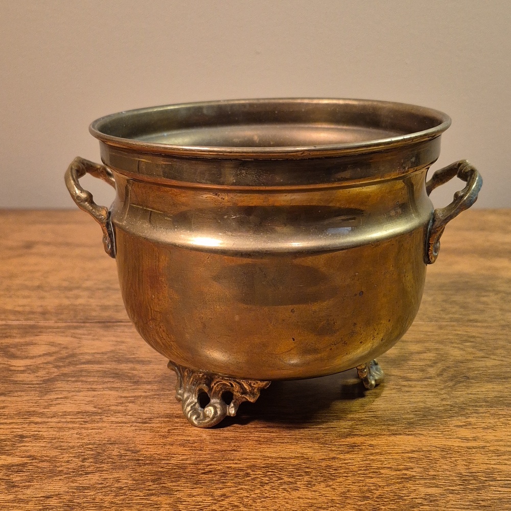 VINTAGE French Country Style Brass Footed Planter Pot with Handles - Picture 3 of 16